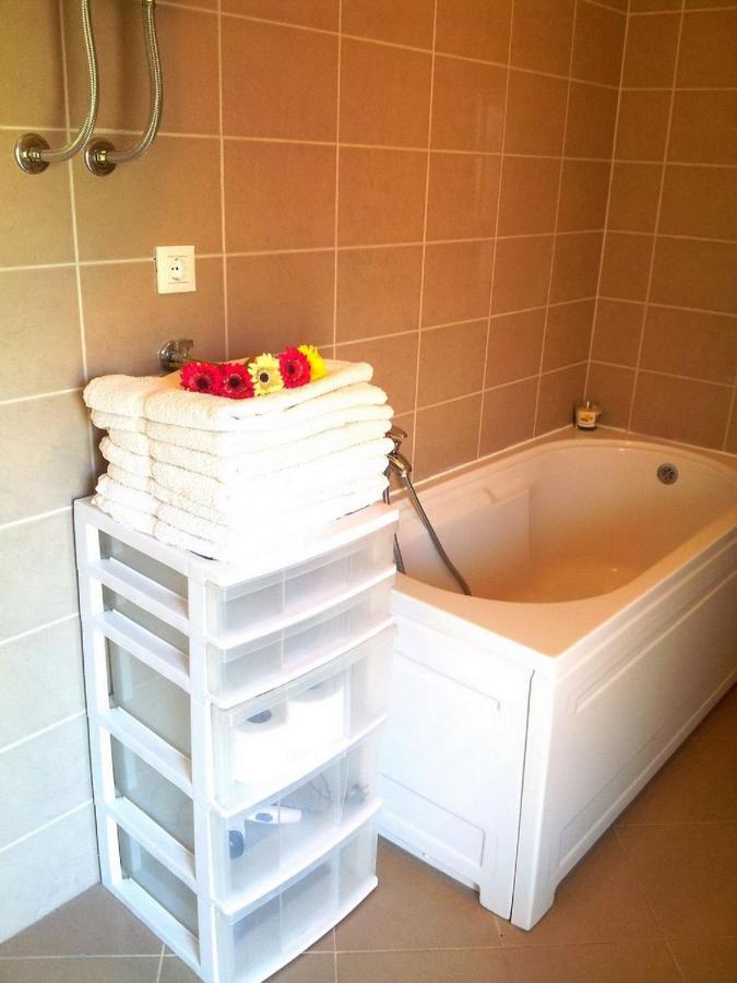 Apartment Maria - Comfortable Kastela Luaran gambar