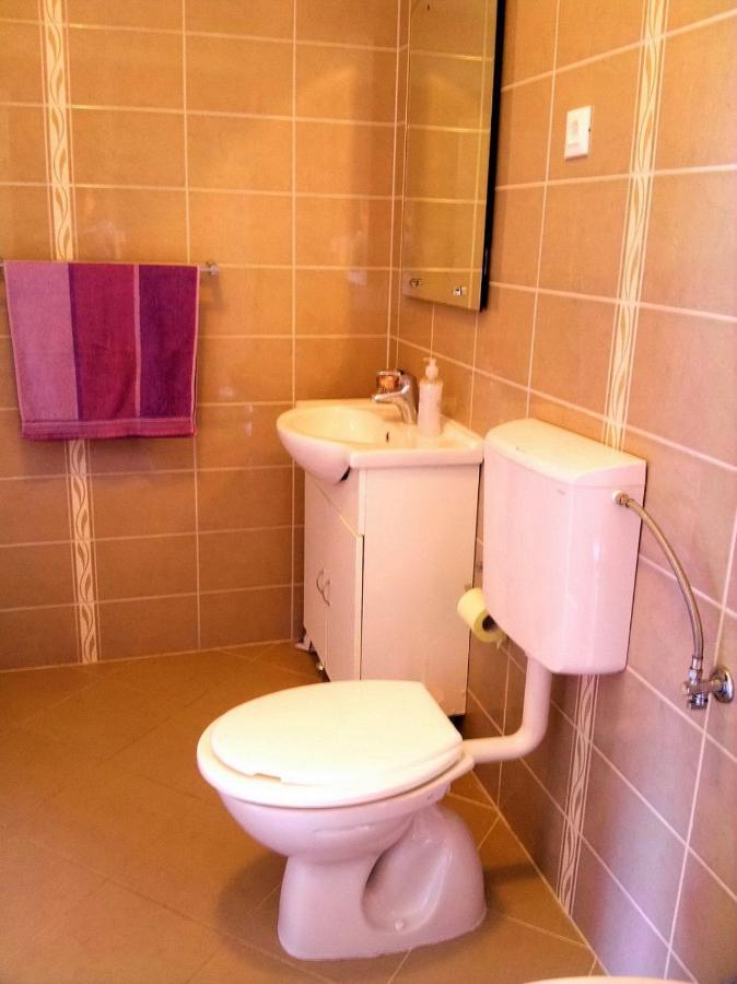 Apartment Maria - Comfortable Kastela Luaran gambar
